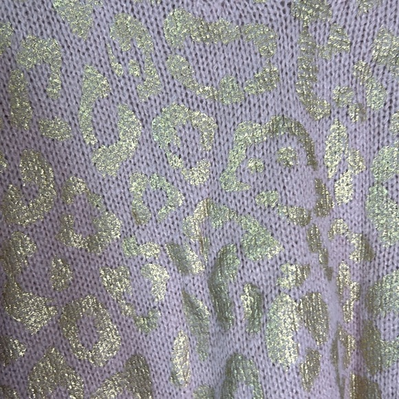 Sweater - Picture 3 of 4